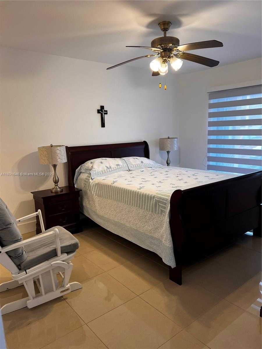 Small Image of 18216 MEDITERRANEAN BLVD #2-19, Hialeah Number 17