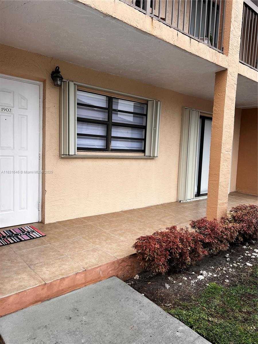 Small Image of 18216 MEDITERRANEAN BLVD #2-19, Hialeah Number 2