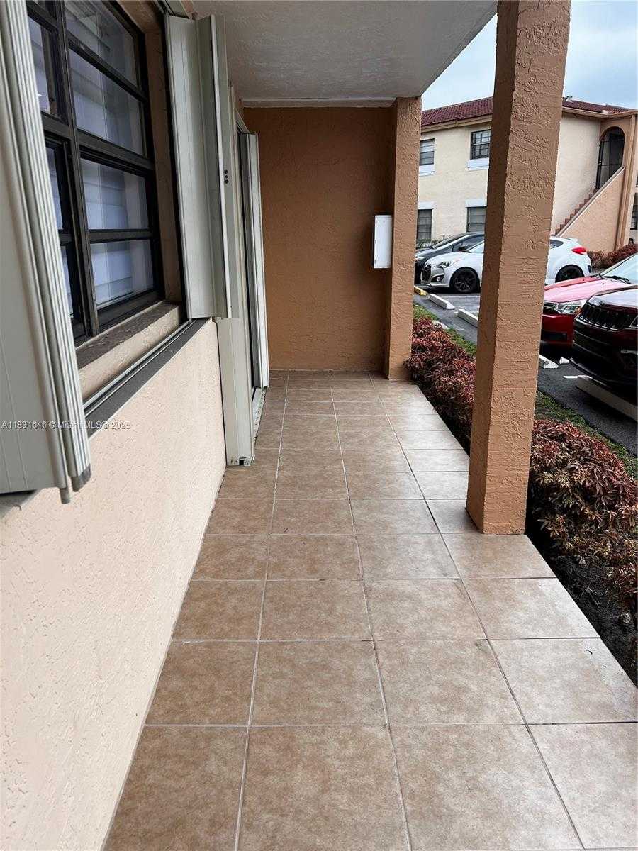 Small Image of 18216 MEDITERRANEAN BLVD #2-19, Hialeah Number 32