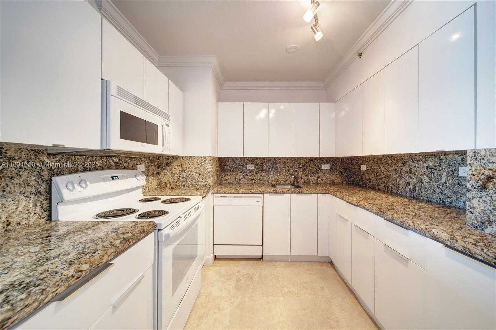 Small Image of 1500 BAY RD #S-1478, Miami Beach Number 6