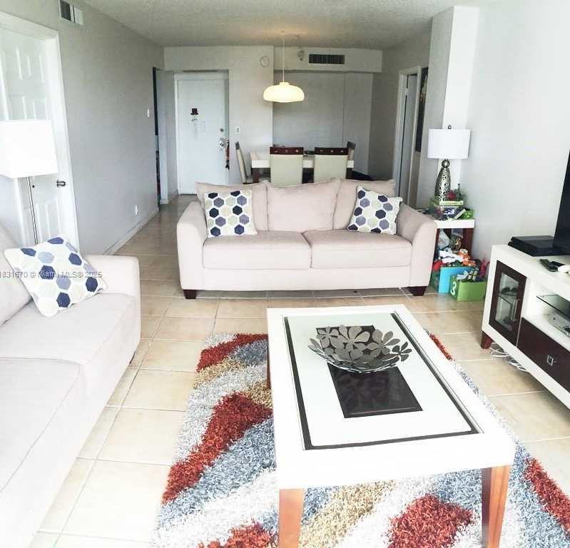 Small Image of 3475 NORTH COUNTRY CLUB DR #507, Aventura Number 7