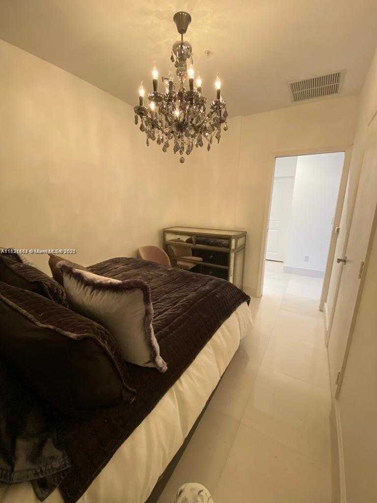 Small Image of 1945 SOUTH OCEAN DR #211, Hallandale Beach Number 22