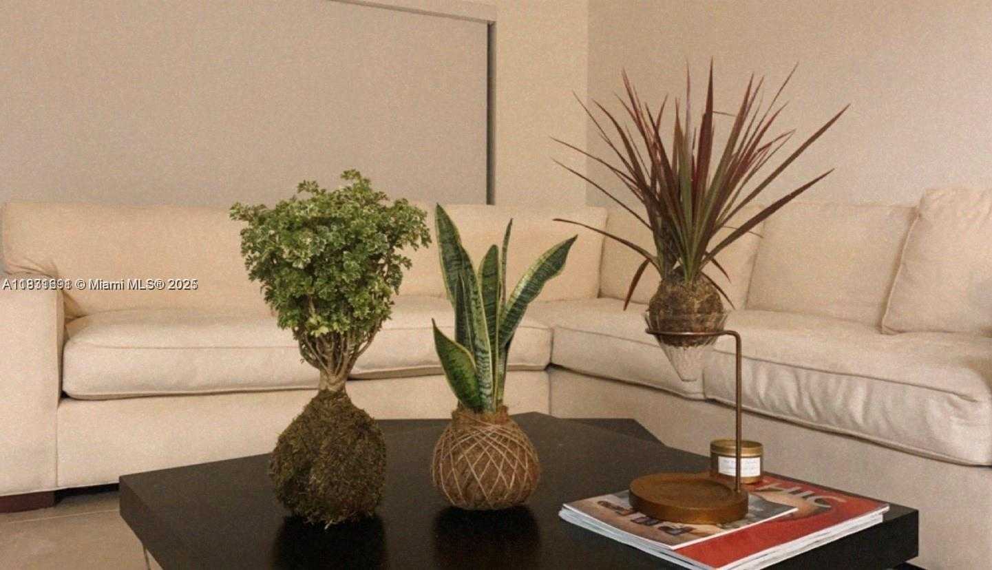 Small Image of 5122 NORTH WEST 79TH AVENUE #106, Doral Number 11