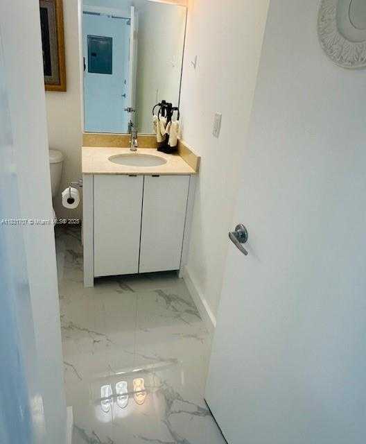 Small Image of 10275 COLLINS AV #514, Bal Harbour Number 18