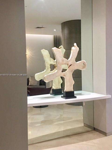 Small Image of 10275 COLLINS AV #514, Bal Harbour Number 38
