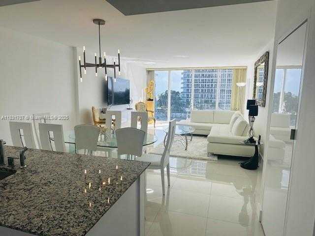 Small Image of 10275 COLLINS AV #514, Bal Harbour Number 7