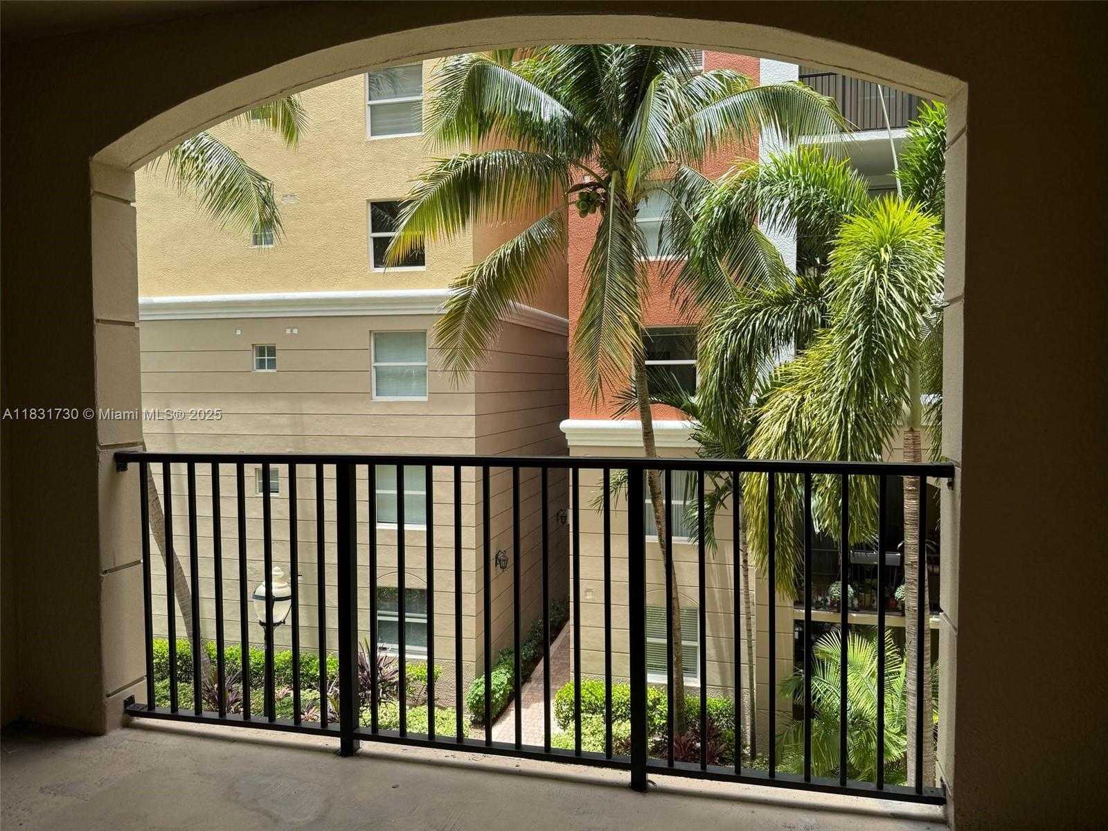 Small Image of 17100 NORTH BAY RD #1309, Sunny Isles Beach Number 13