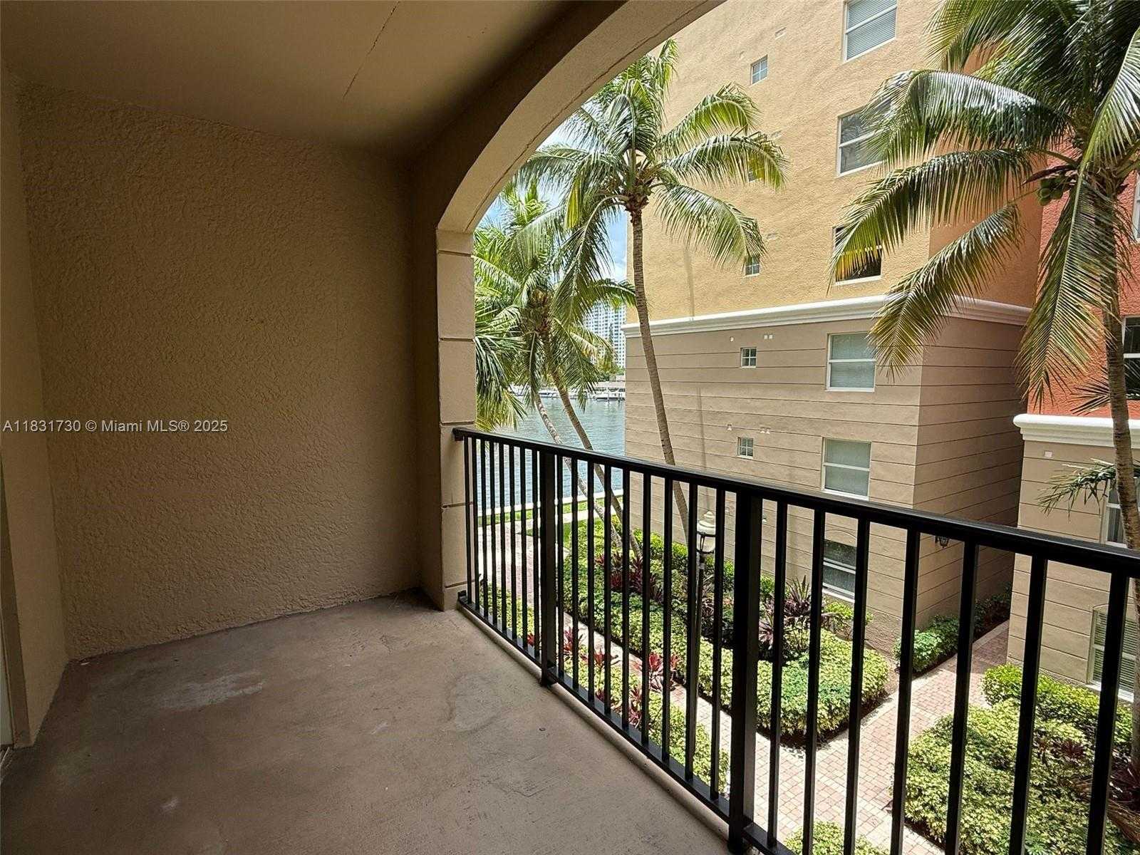 Small Image of 17100 NORTH BAY RD #1309, Sunny Isles Beach Number 14