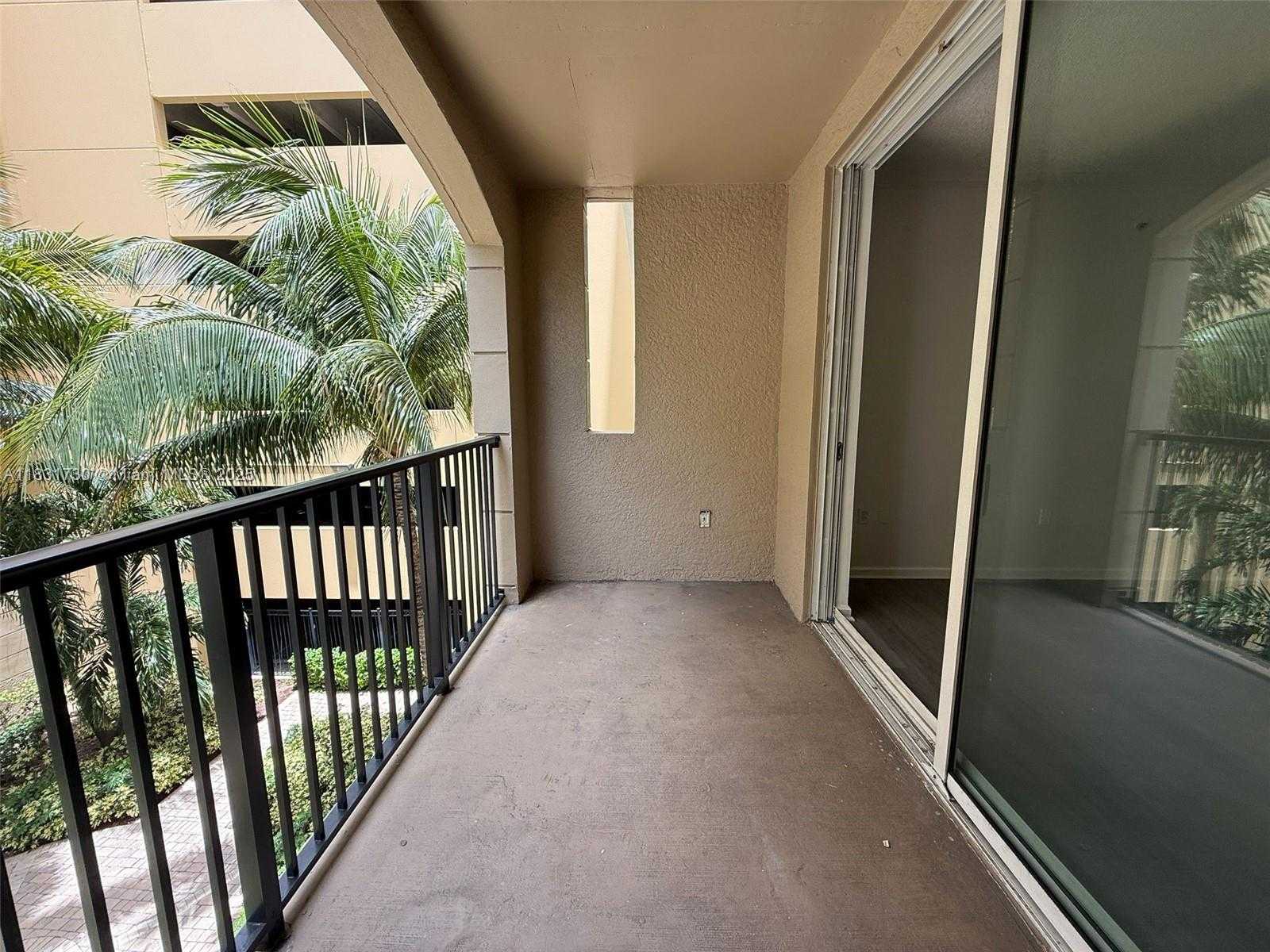 Small Image of 17100 NORTH BAY RD #1309, Sunny Isles Beach Number 19