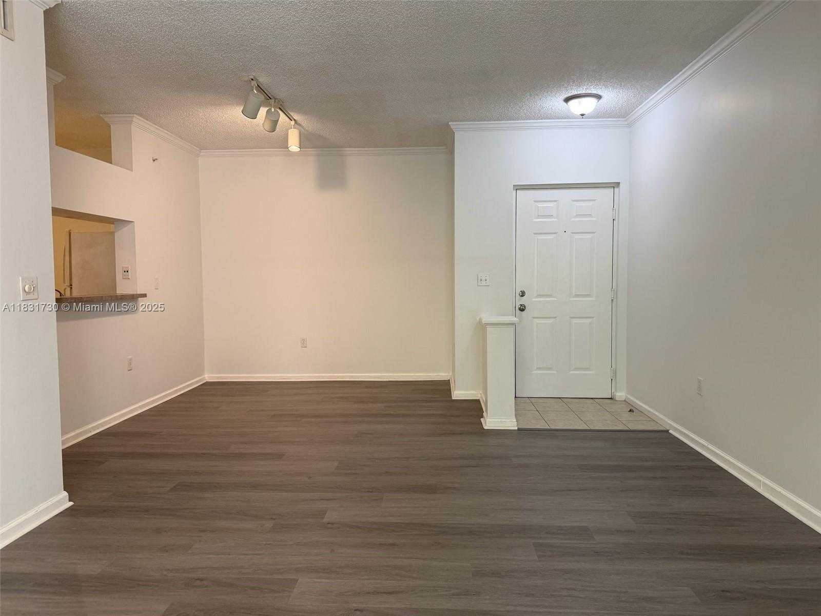 Small Image of 17100 NORTH BAY RD #1309, Sunny Isles Beach Number 3