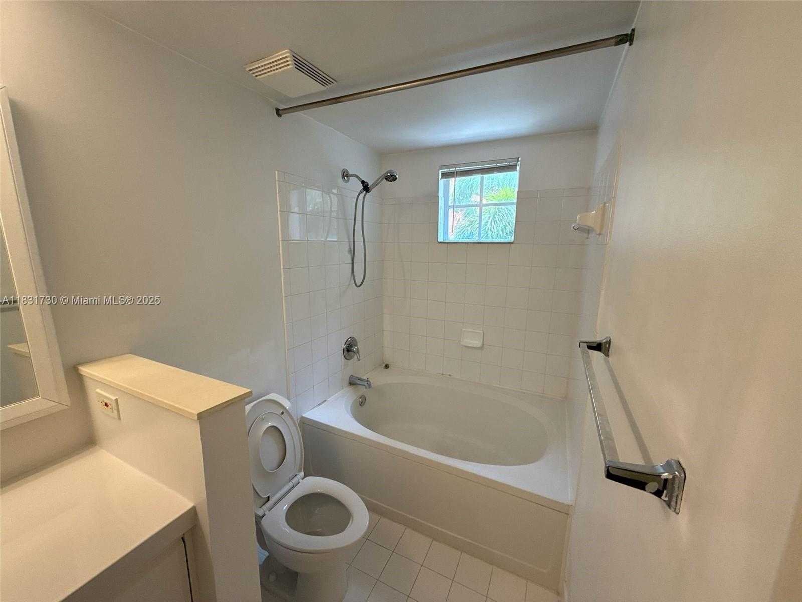 Small Image of 17100 NORTH BAY RD #1309, Sunny Isles Beach Number 39