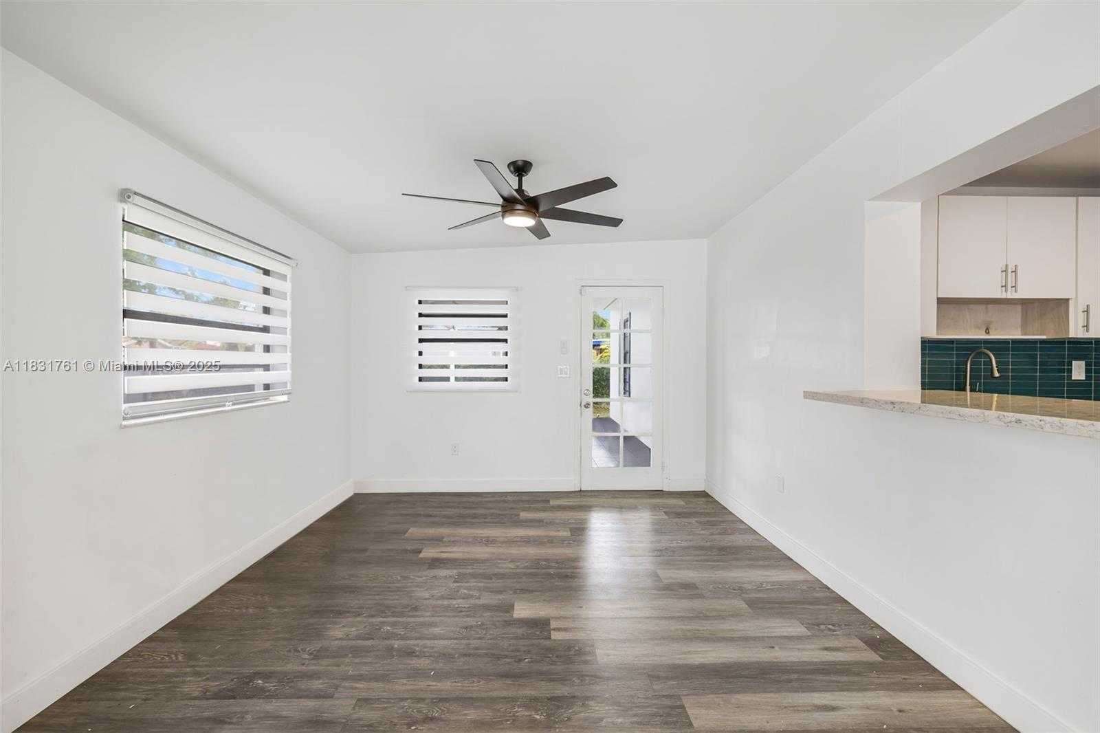 Small Image of 5425 SOUTH WEST 112TH AVE, Miami Number 11