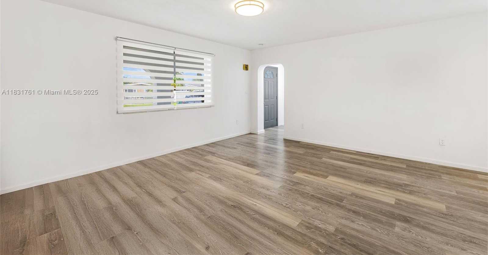 Small Image of 5425 SOUTH WEST 112TH AVE, Miami Number 17