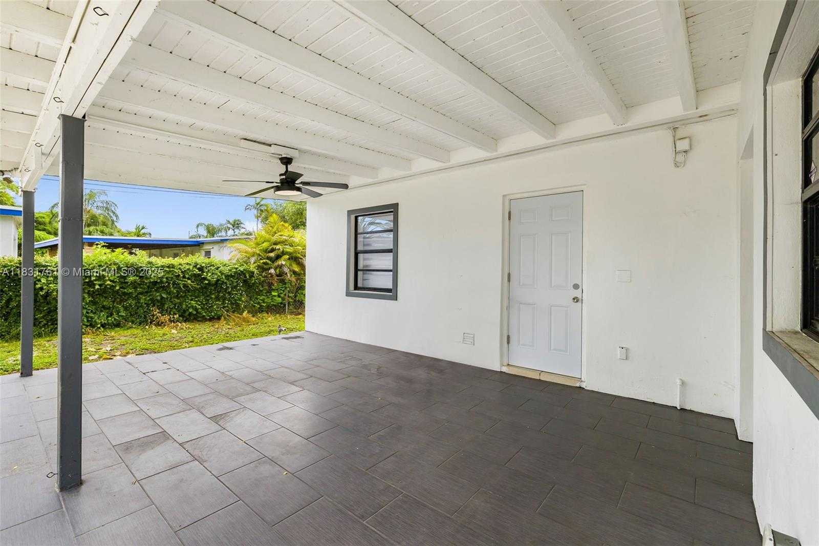 Small Image of 5425 SOUTH WEST 112TH AVE, Miami Number 22