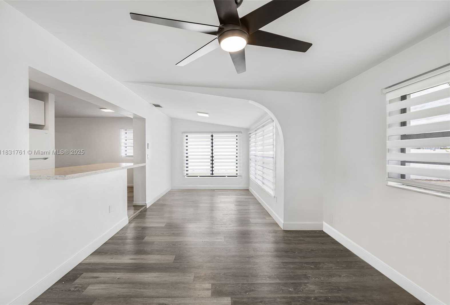 Small Image of 5425 SOUTH WEST 112TH AVE, Miami Number 9