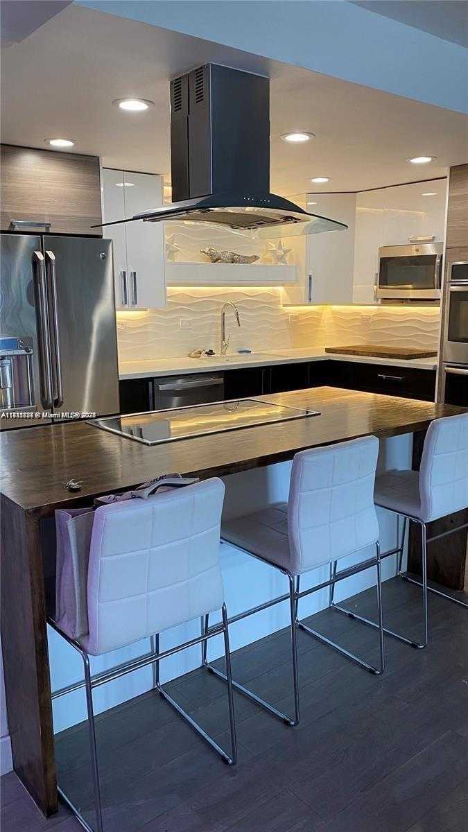 Small Image of 19390 COLLINS AVE #424, Sunny Isles Beach Number 4