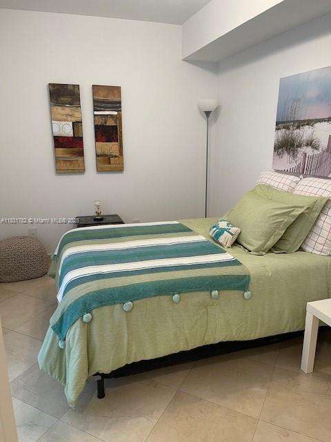 Small Image of 4779 COLLINS AVE #706, Miami Beach Number 18
