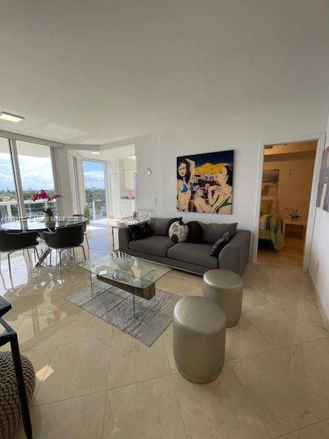 Small Image of 4779 COLLINS AVE #706, Miami Beach Number 4