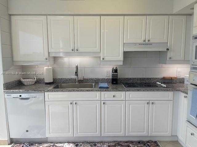 Small Image of 4779 COLLINS AVE #706, Miami Beach Number 5