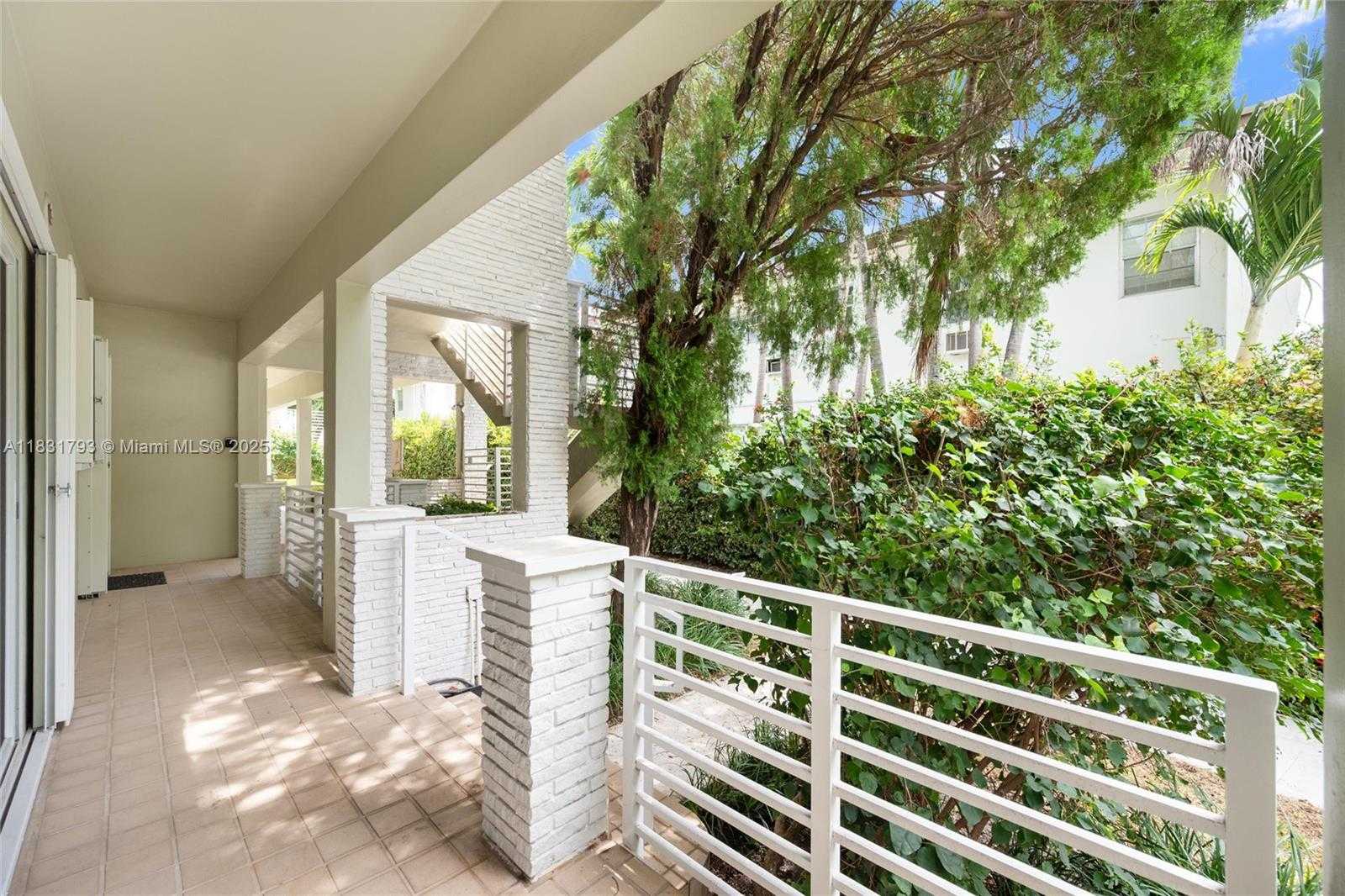 Small Image of 1101 98TH ST #1, Bay Harbor Islands Number 18