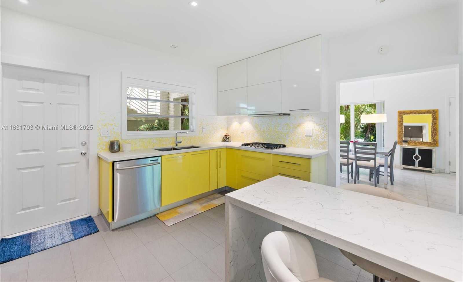 Small Image of 1101 98TH ST #1, Bay Harbor Islands Number 2