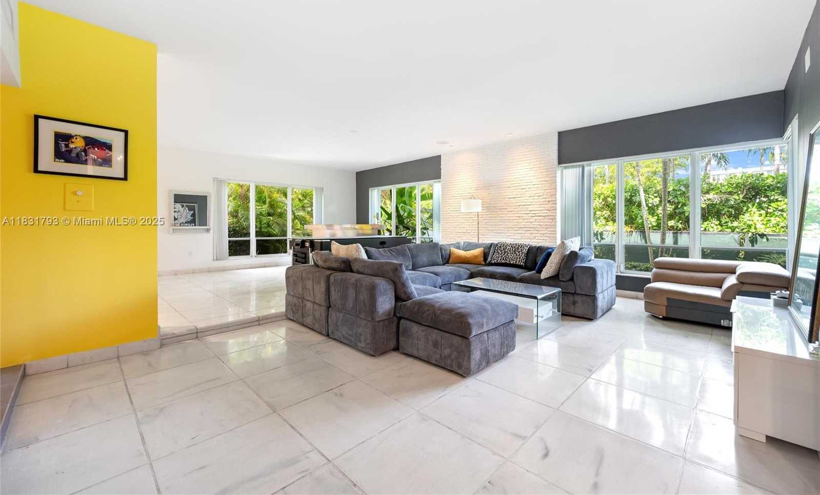 Small Image of 1101 98TH ST #1, Bay Harbor Islands Number 6