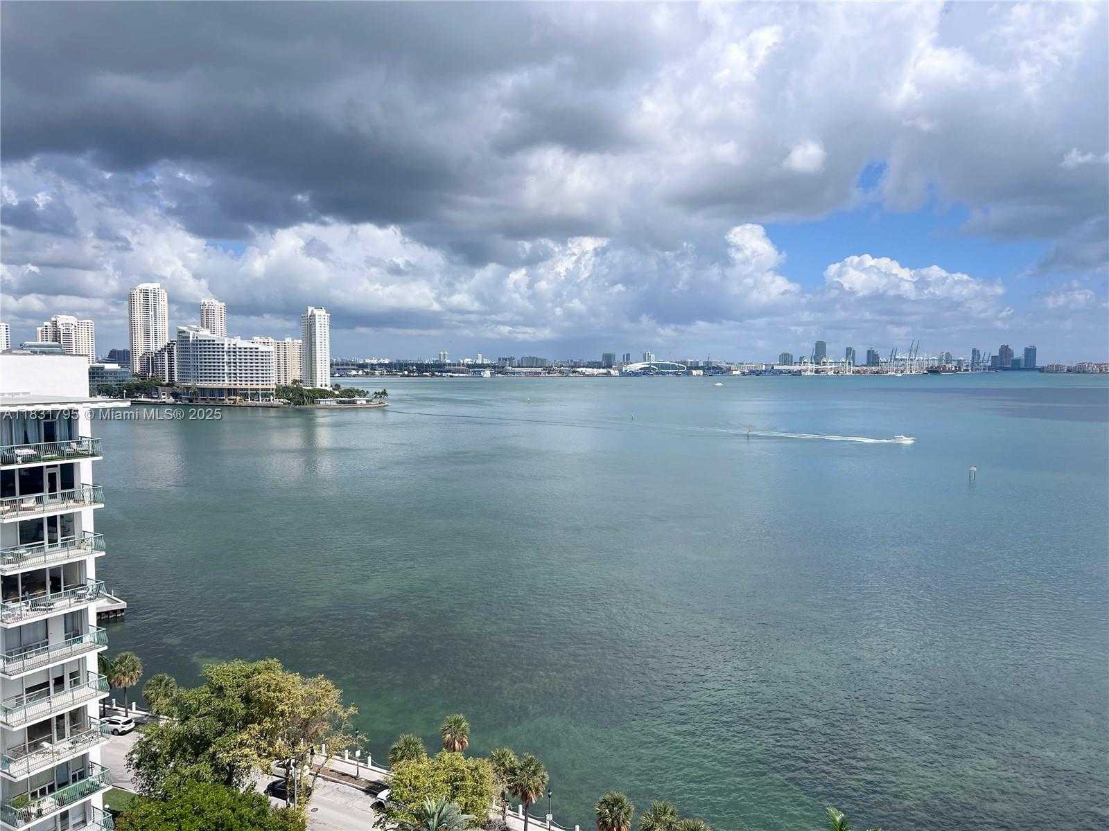 Small Image of 1420 BRICKELL BAY DR #PH4B, Miami Number 22