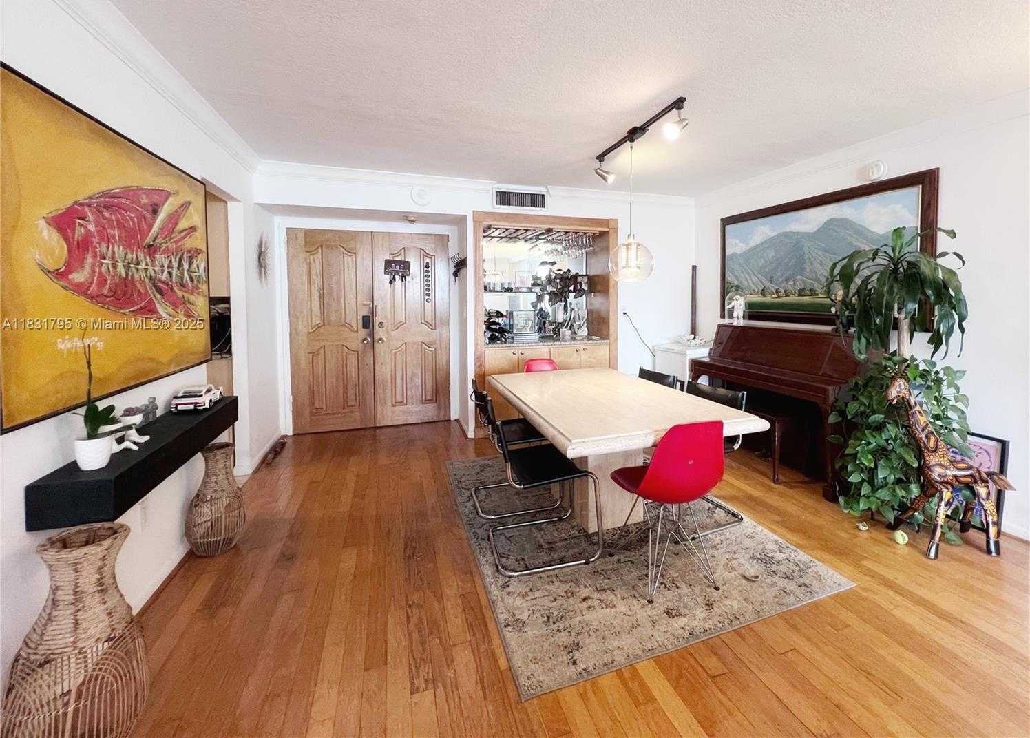 Small Image of 1420 BRICKELL BAY DR #PH4B, Miami Number 4