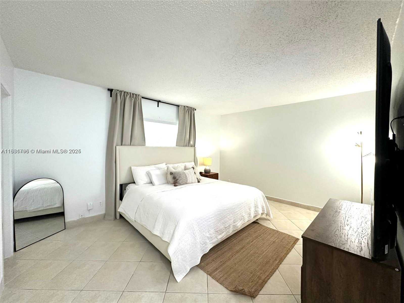 Small Image of 620 NORTH EAST 12TH AVE #102, Hallandale Beach Number 11