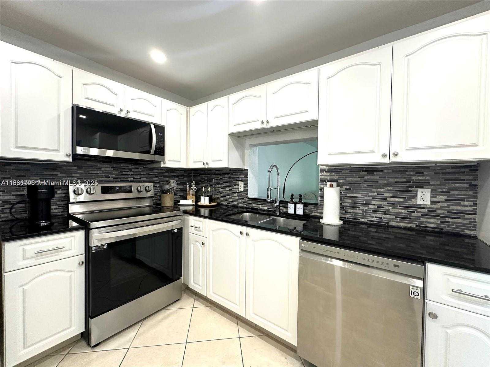 Small Image of 620 NORTH EAST 12TH AVE #102, Hallandale Beach Number 9