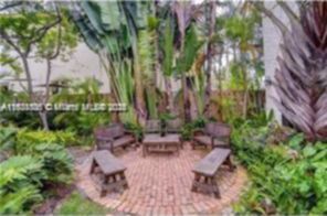 Small Image of 4501 PRAIRIE AVE #8, Miami Beach Number 4