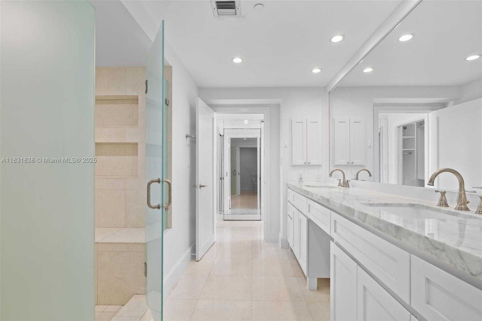Small Image of 251 CRANDON BLVD #505, Key Biscayne Number 24