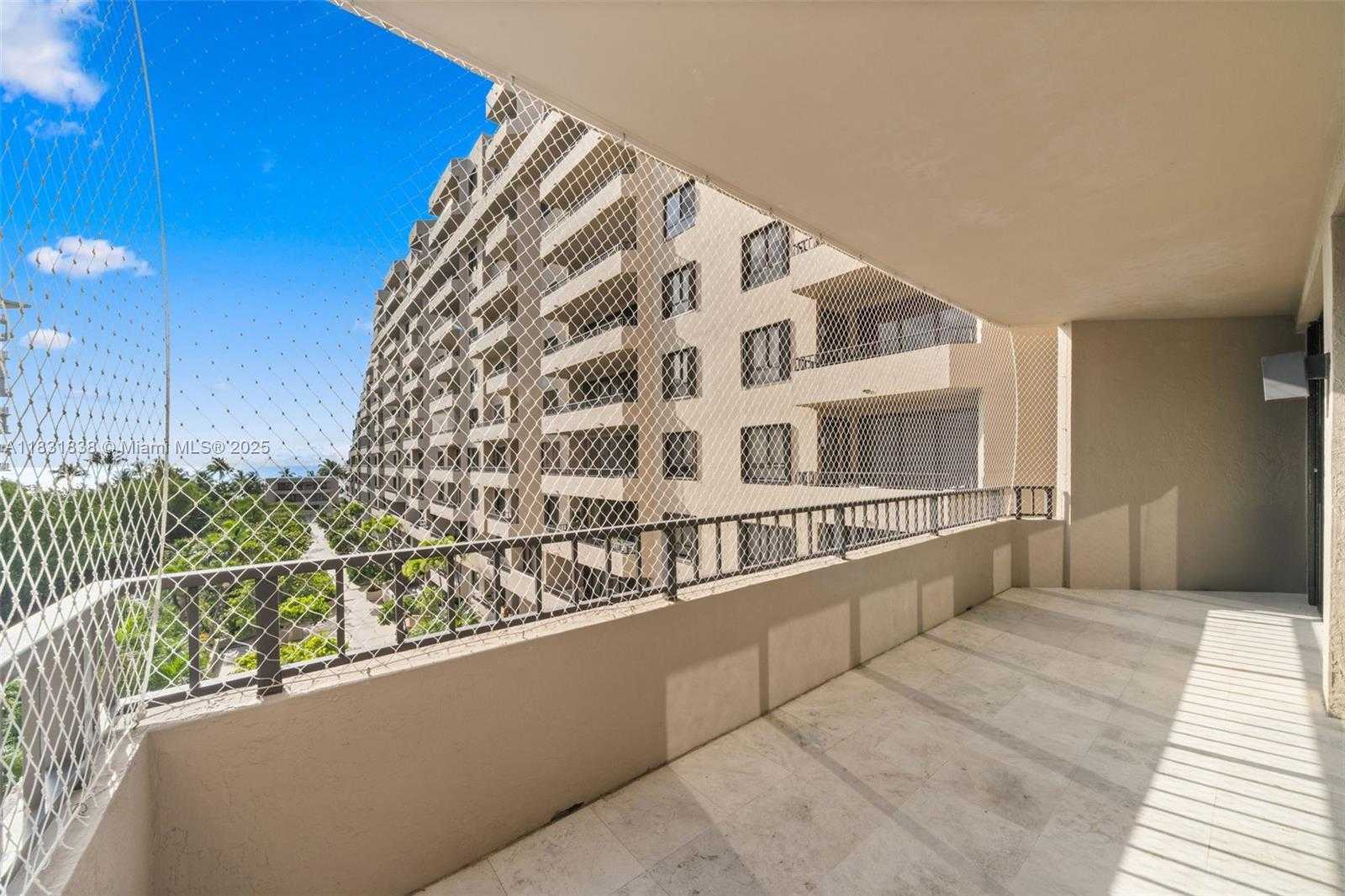 Small Image of 251 CRANDON BLVD #505, Key Biscayne Number 28