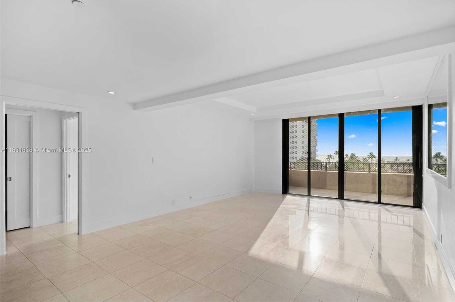 Small Image of 251 CRANDON BLVD #505, Key Biscayne Number 7