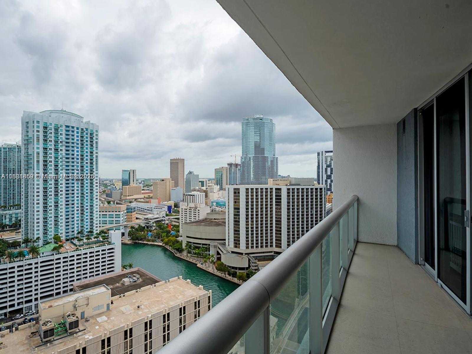 Small Image of 485 BRICKELL AVE #2706, Miami Number 10