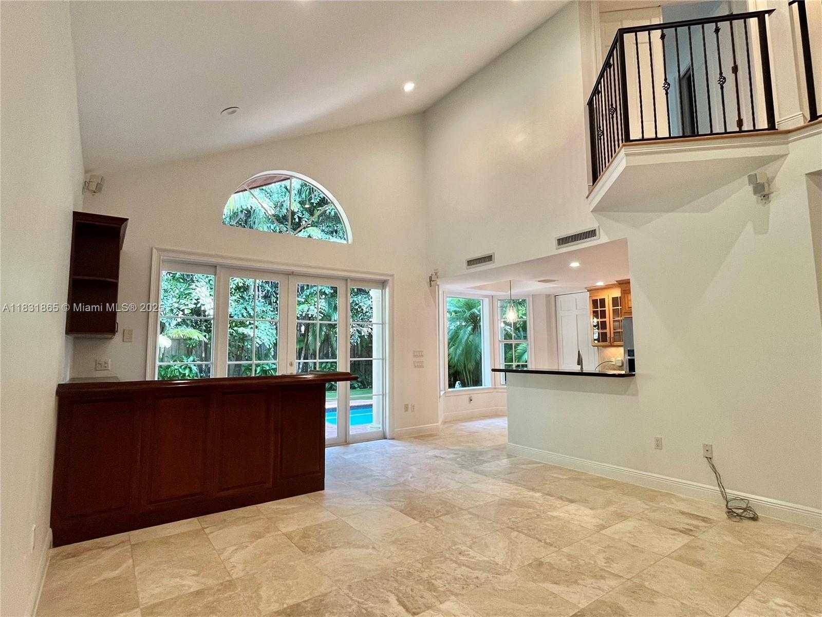 Small Image of 4110 PAMONA AVE #N/A, Miami Number 20