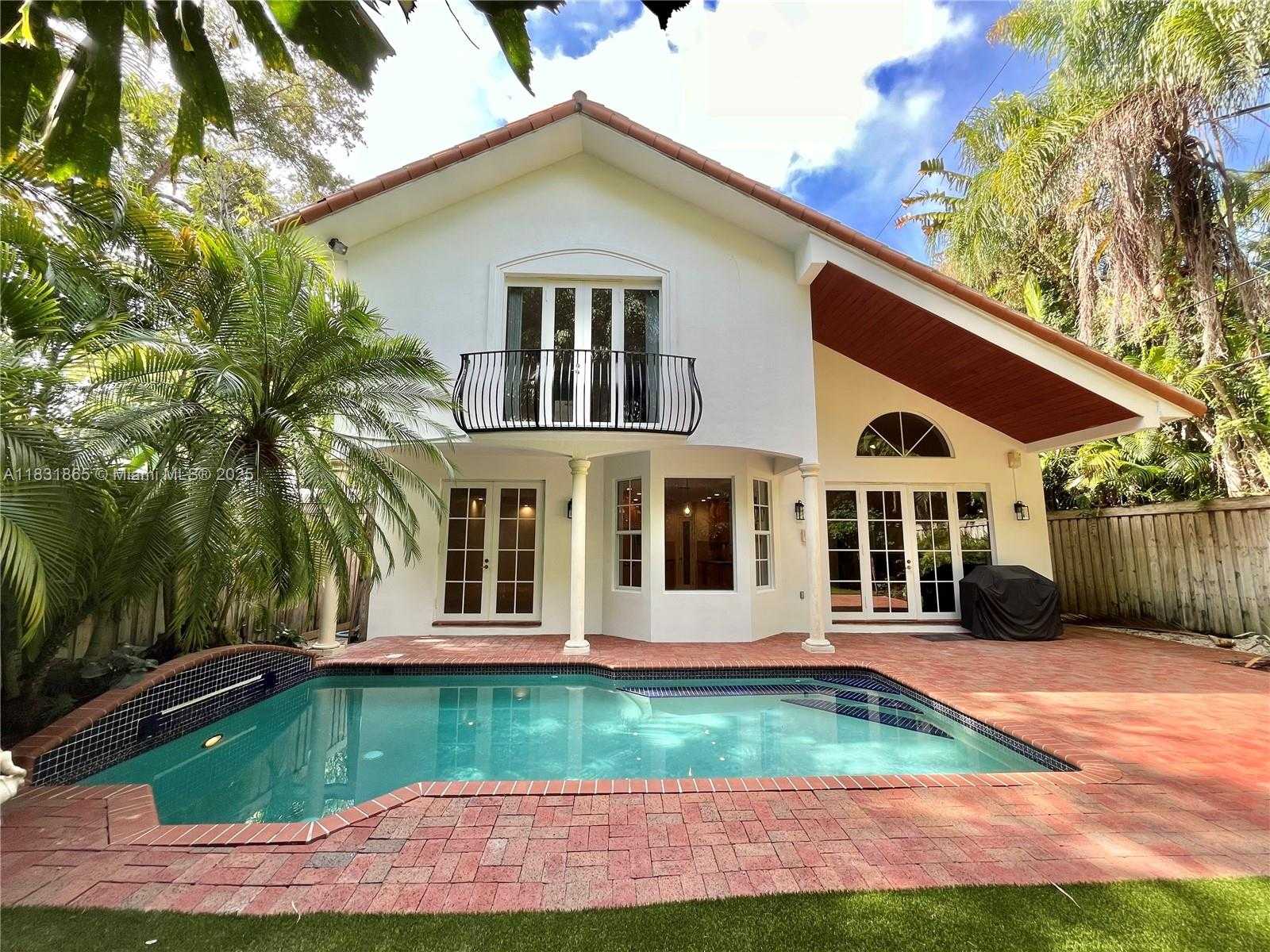 Small Image of 4110 PAMONA AVE #N/A, Miami Number 57