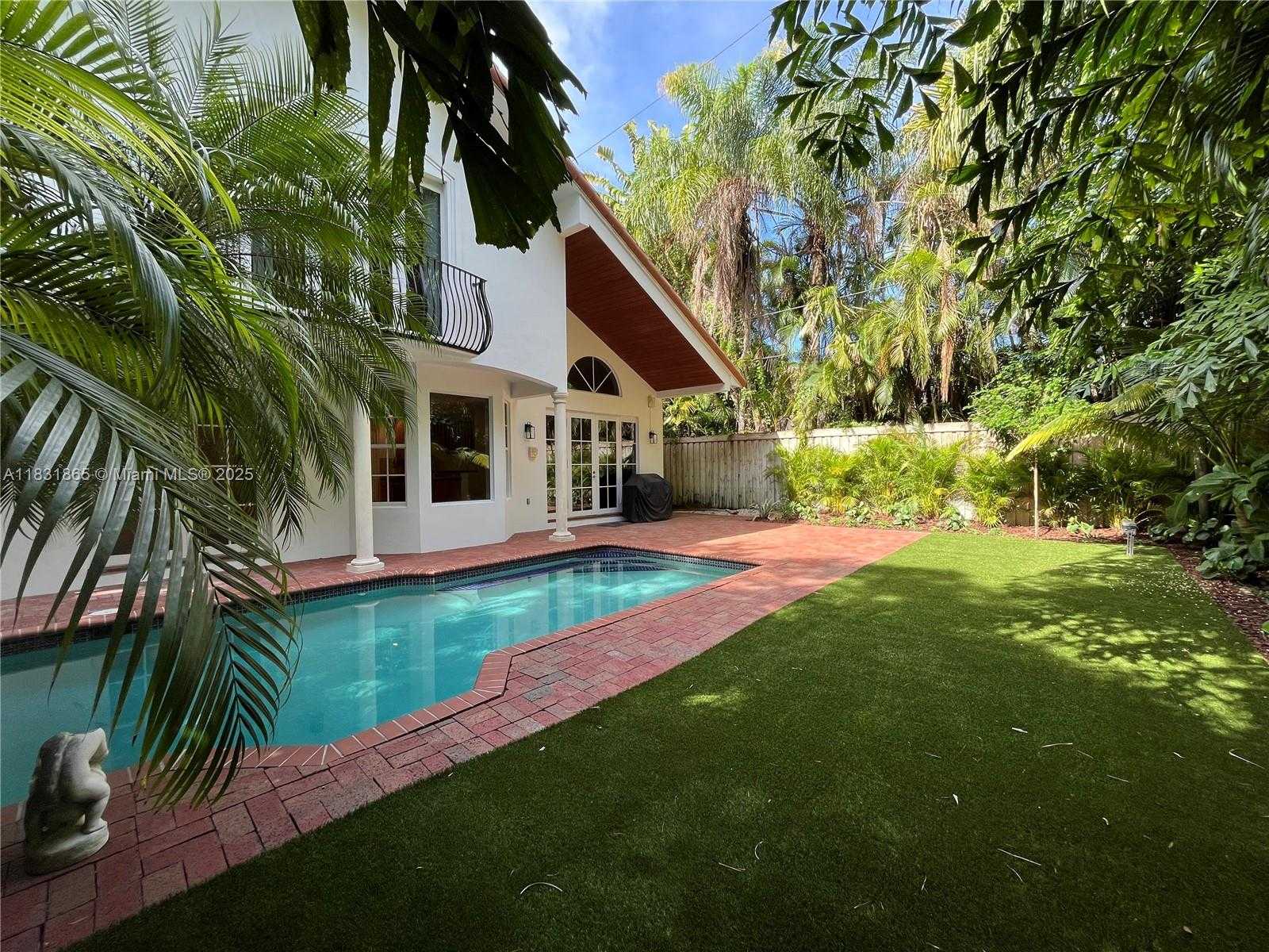 Small Image of 4110 PAMONA AVE #N/A, Miami Number 58