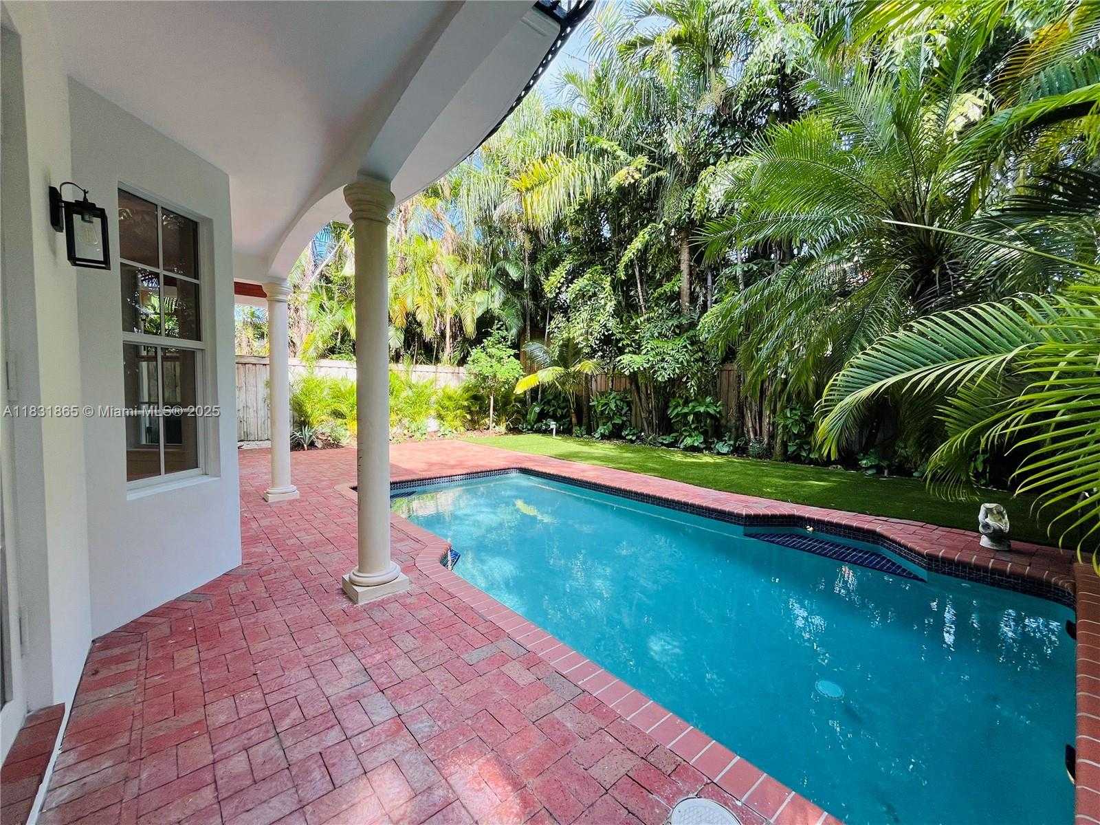 Small Image of 4110 PAMONA AVE #N/A, Miami Number 60