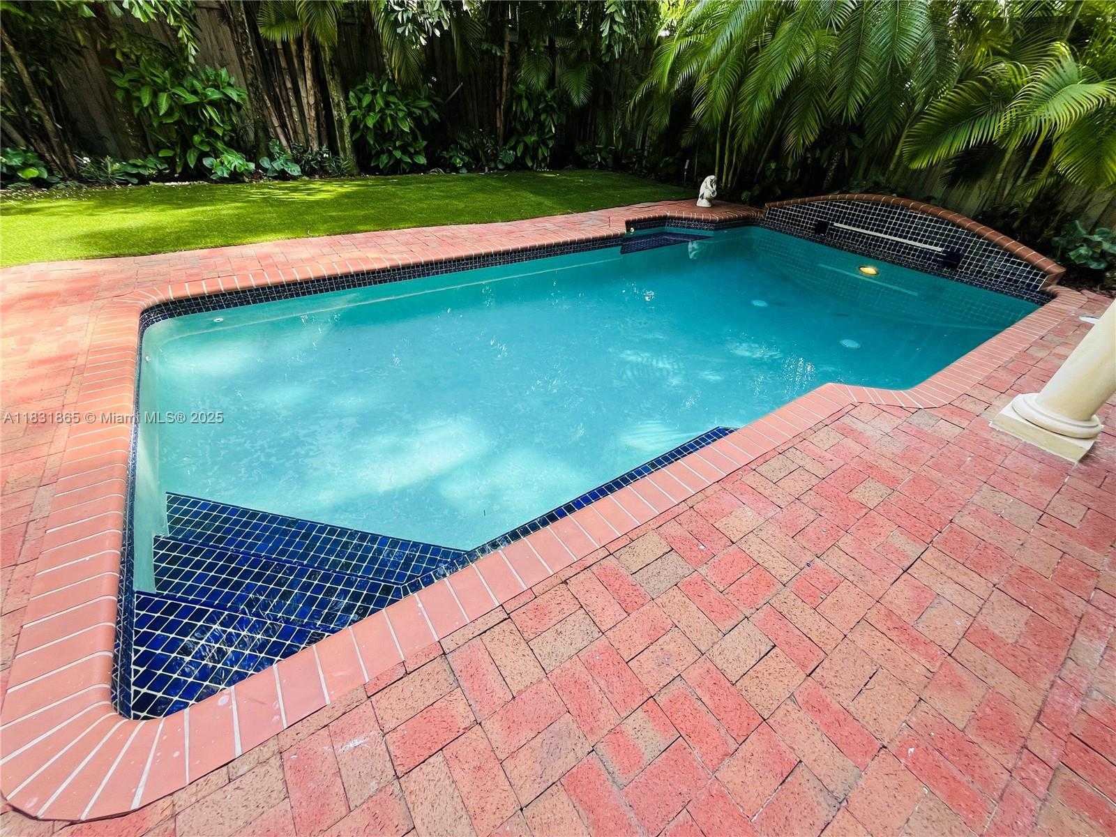 Small Image of 4110 PAMONA AVE #N/A, Miami Number 61