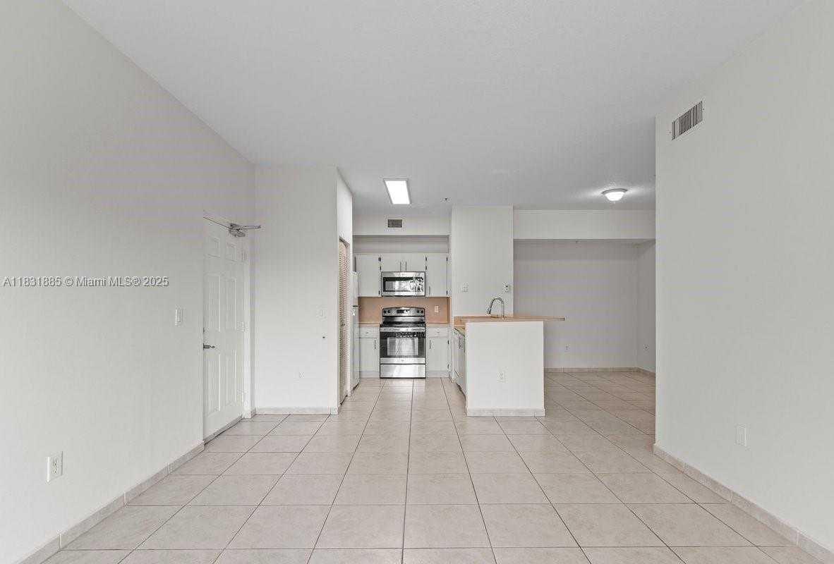 Small Image of 7330 NORTH WEST 114TH AVE #307-5, Doral Number 12