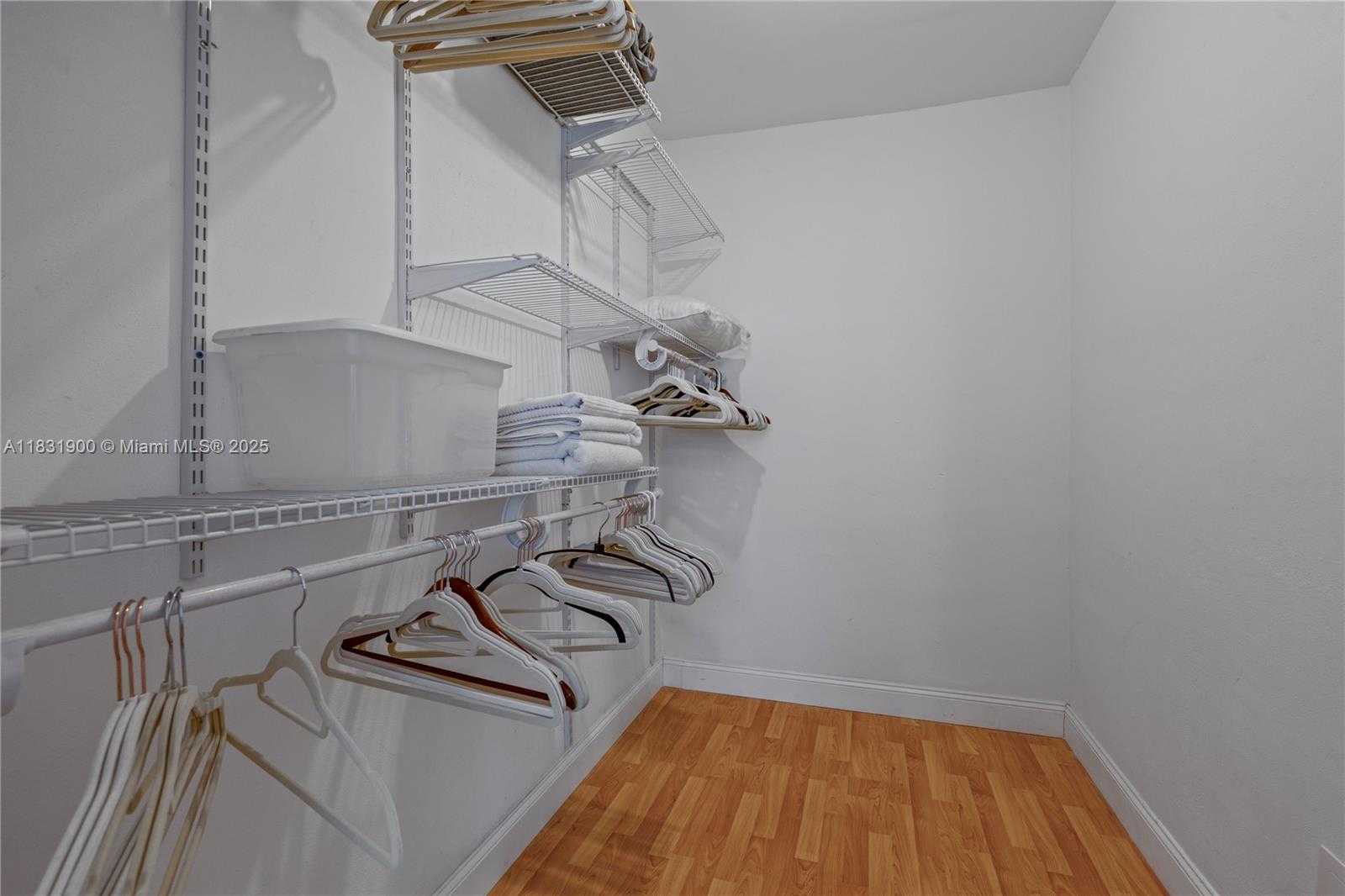 Small Image of 800 WEST AVE #636, Miami Beach Number 10