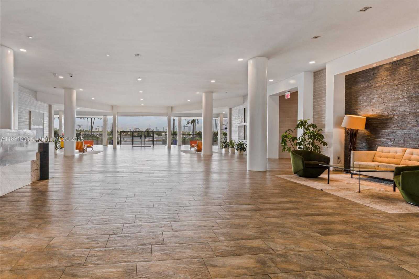 Small Image of 800 WEST AVE #636, Miami Beach Number 14