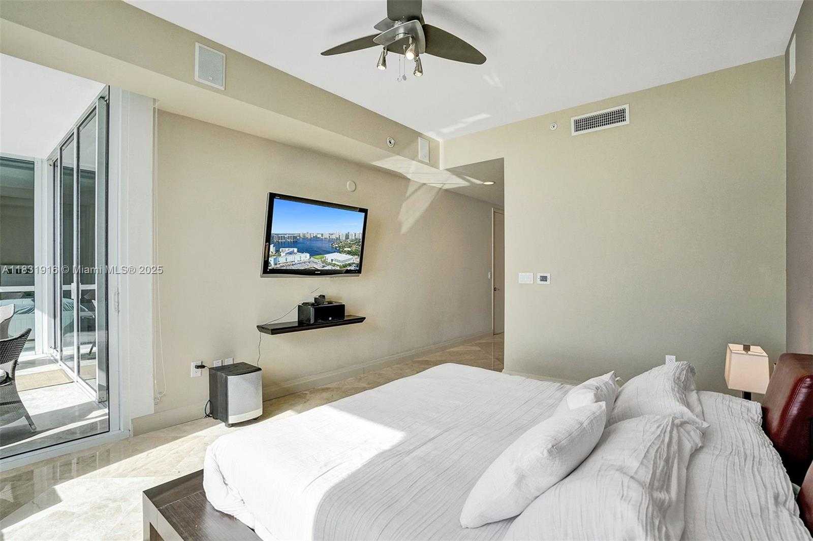 Small Image of 18101 COLLINS AVE #4206, Sunny Isles Beach Number 19