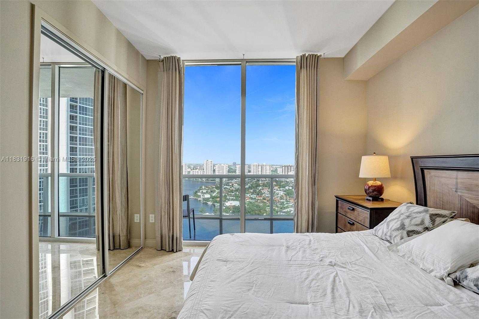 Small Image of 18101 COLLINS AVE #4206, Sunny Isles Beach Number 26