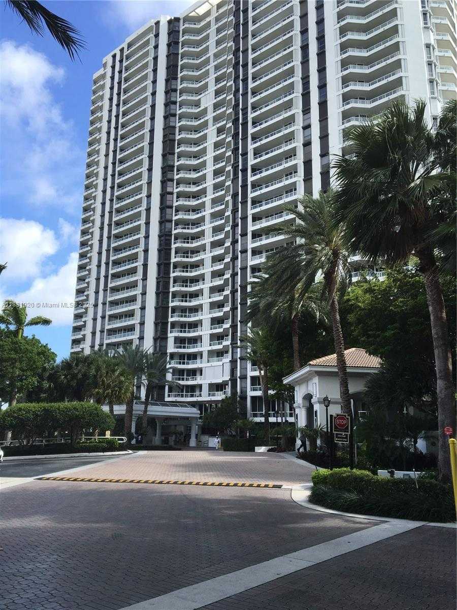 Small Image of 21055 YACHT CLUB DR #1603, Aventura Number 2