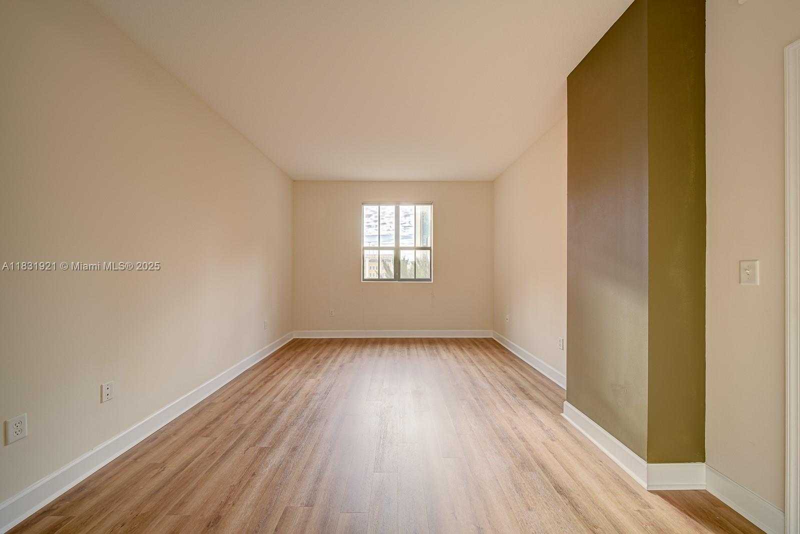 Small Image of 100 ANDALUSIA AVE #608, Coral Gables Number 19