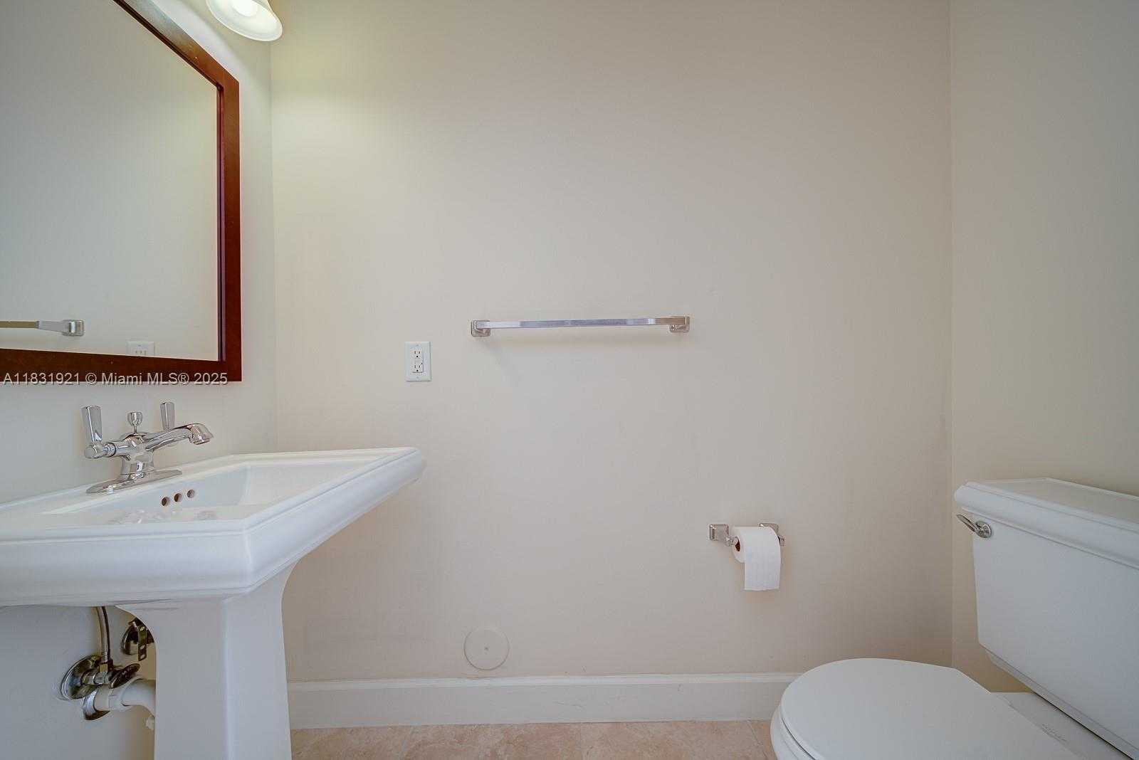 Small Image of 100 ANDALUSIA AVE #608, Coral Gables Number 29