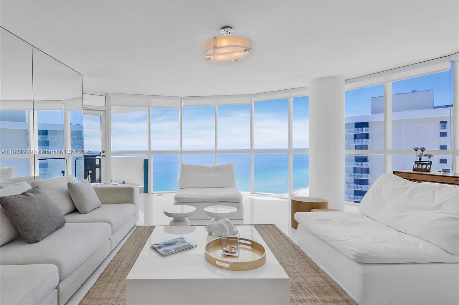 Small Image of 6301 COLLINS AVE #2103, Miami Beach Number 3