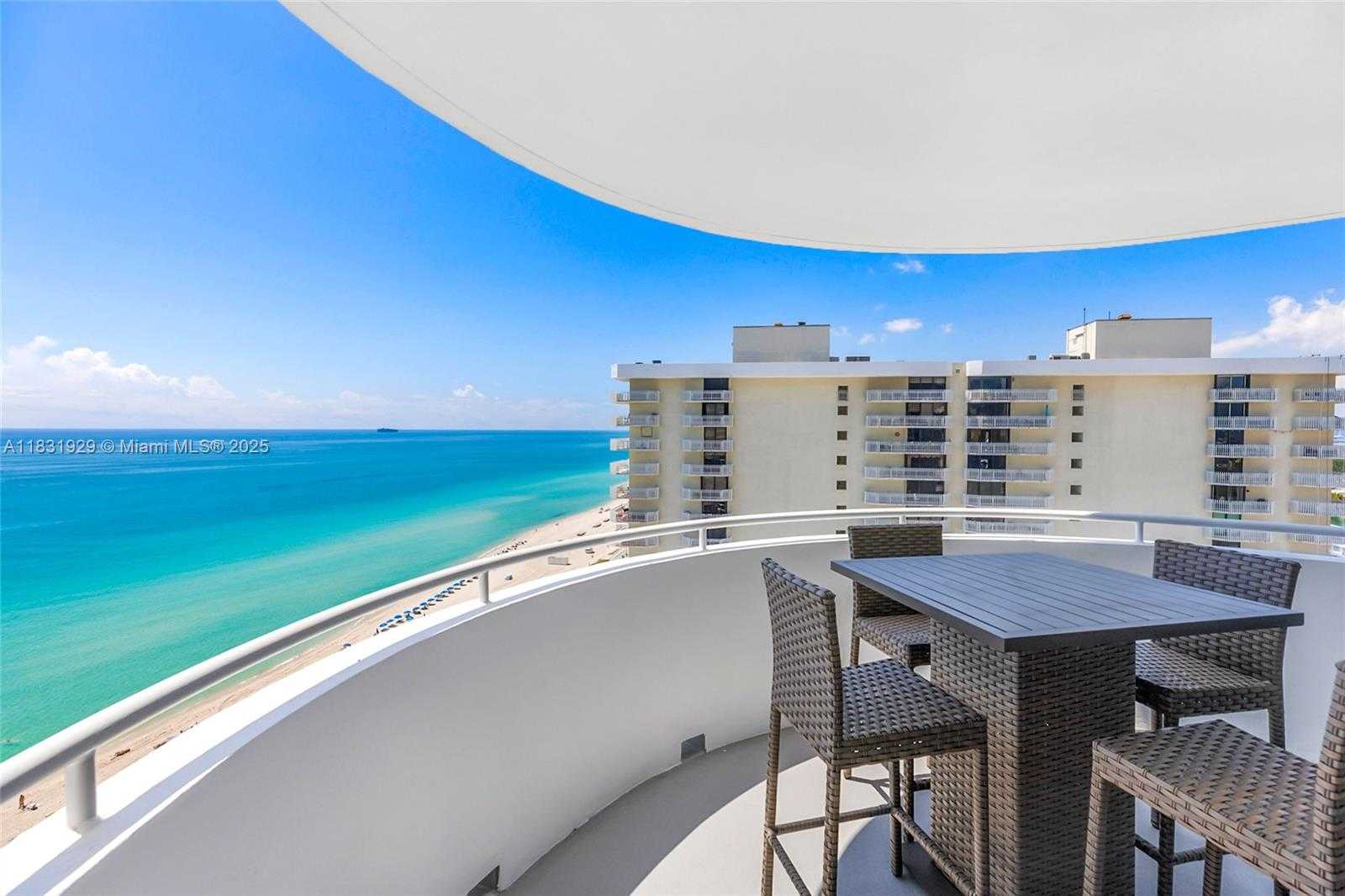 Small Image of 6301 COLLINS AVE #2103, Miami Beach Number 31